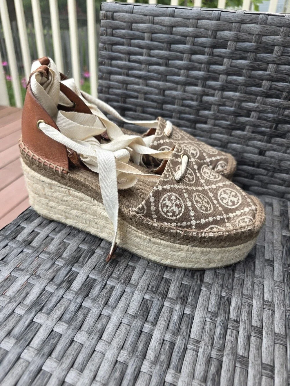 Tory Burch T-Monogram Espadrille Wedge Platform Ankle Tie Logo Brown Canvas Sz 8